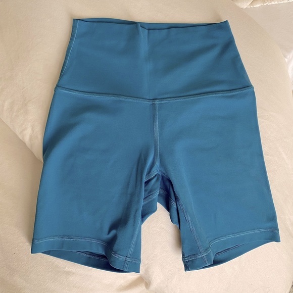 Lululemon | Align Shorts 6” - Picture 4 of 5